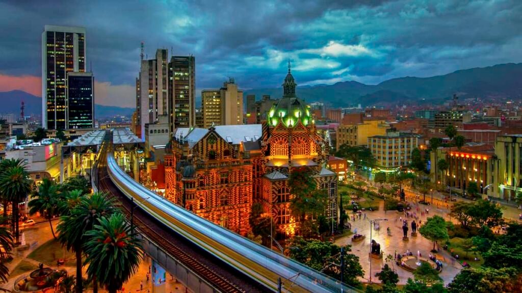 Medellín andamios certificados ciudad